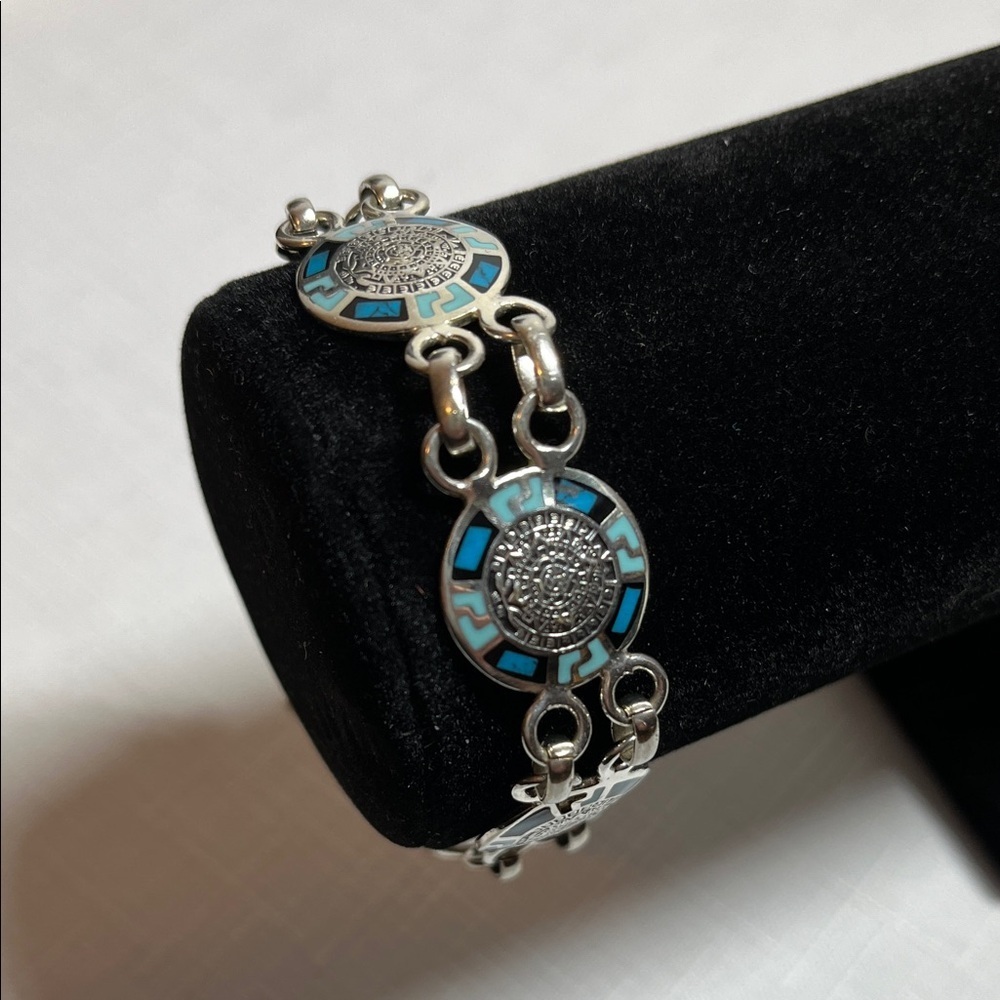 Vintage AZTEK BOHO Silver and Blue Bracelet. 8”. STERLING SILVER 925
